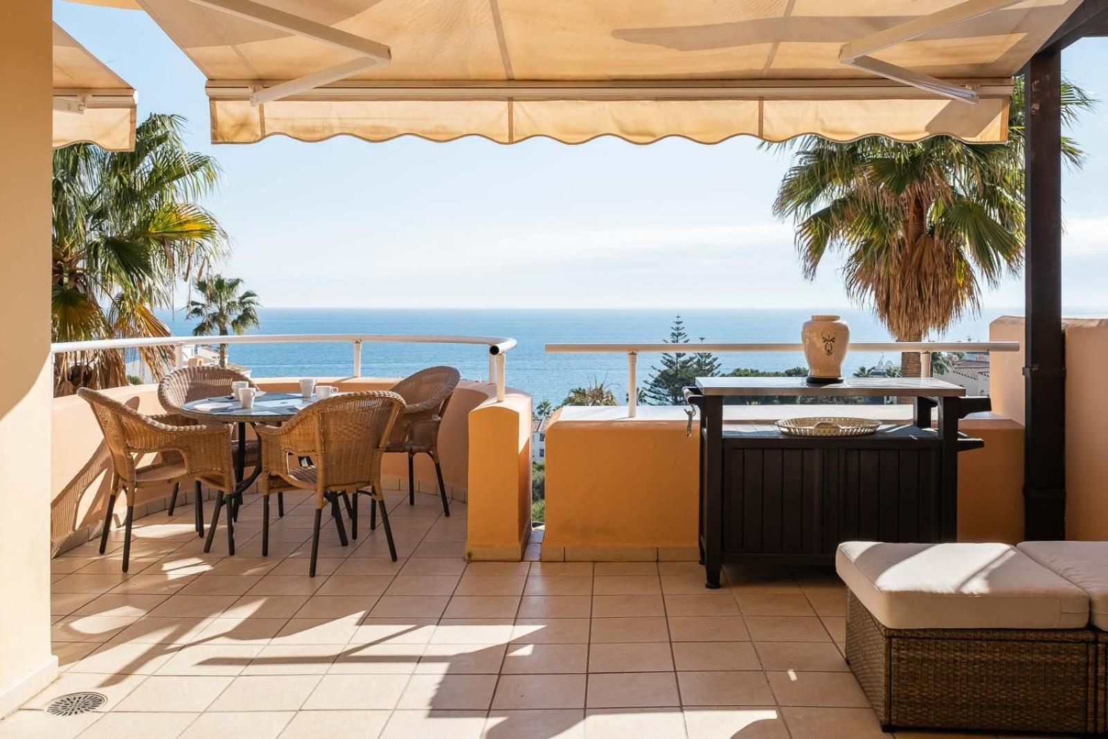 Malibu Mansions By The By Alfresco * El Faro