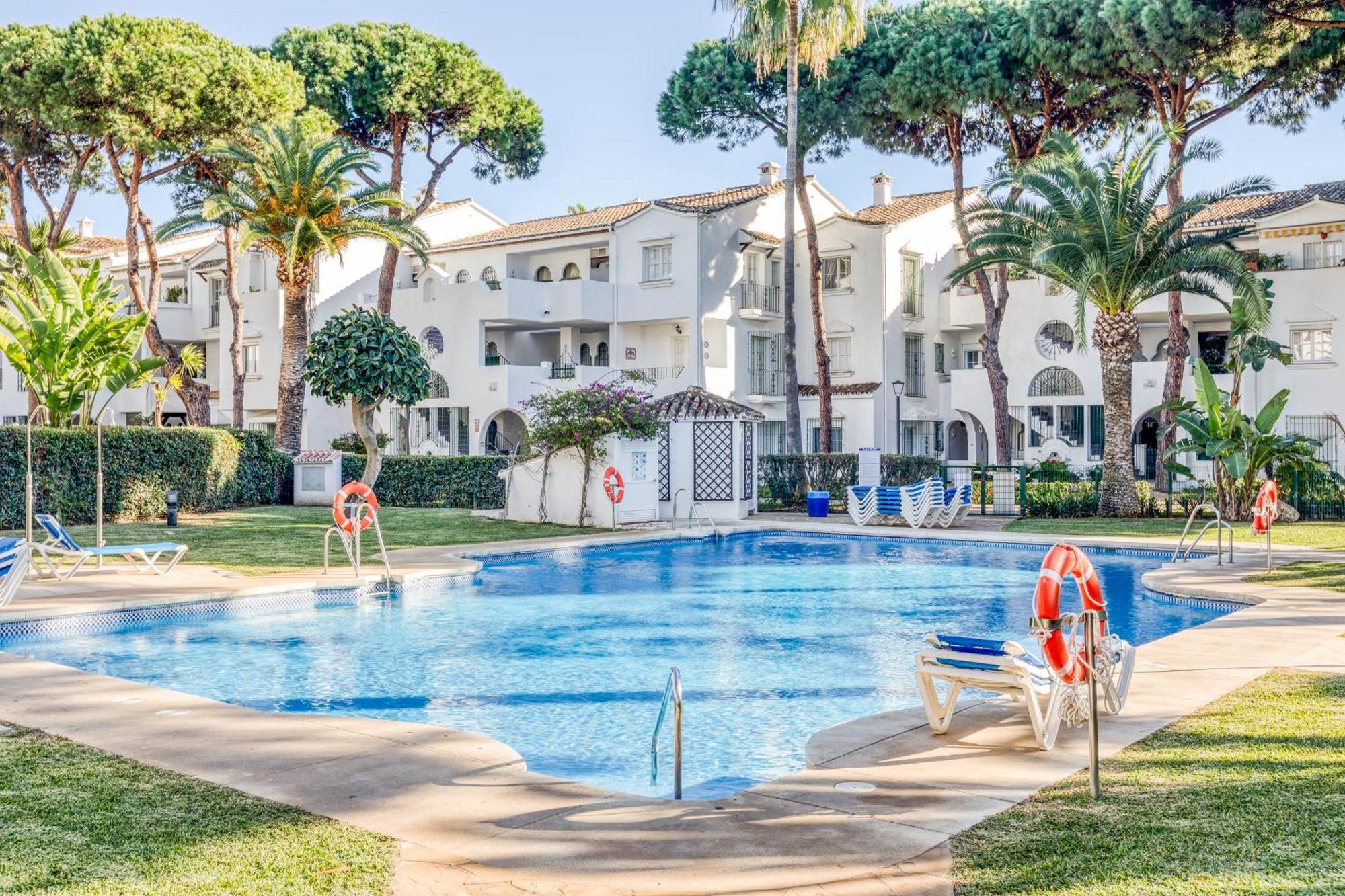 Apartment Life El Presidente Penthouse Pool View Estepona