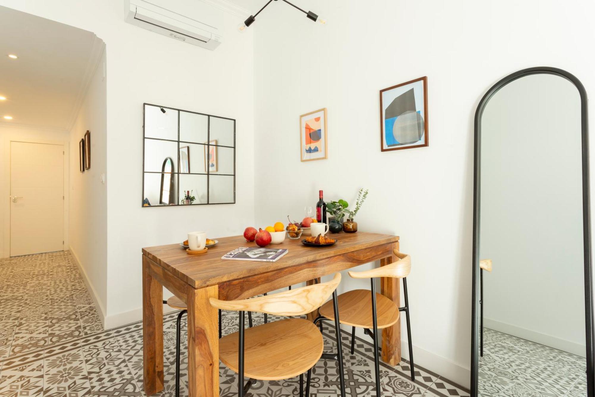 Apartment Design Suites Bcn Old Town *