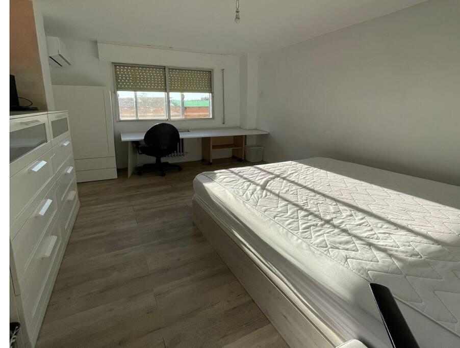Apartment Cosy At Center