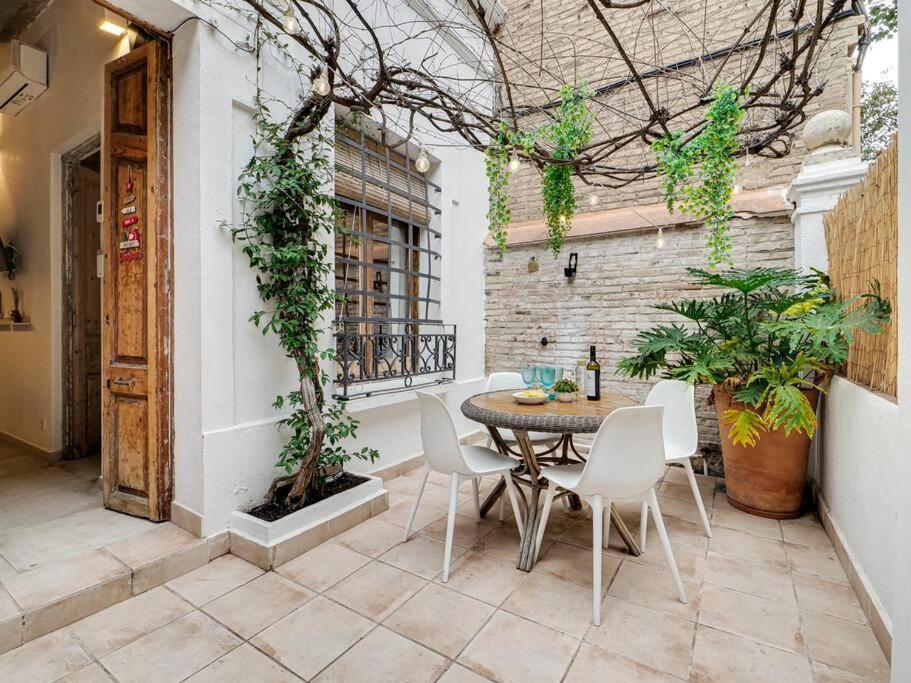Casa Jasmin Cosy 4 Bedroom House With Terrace * L'Hospitalet de Llobregat