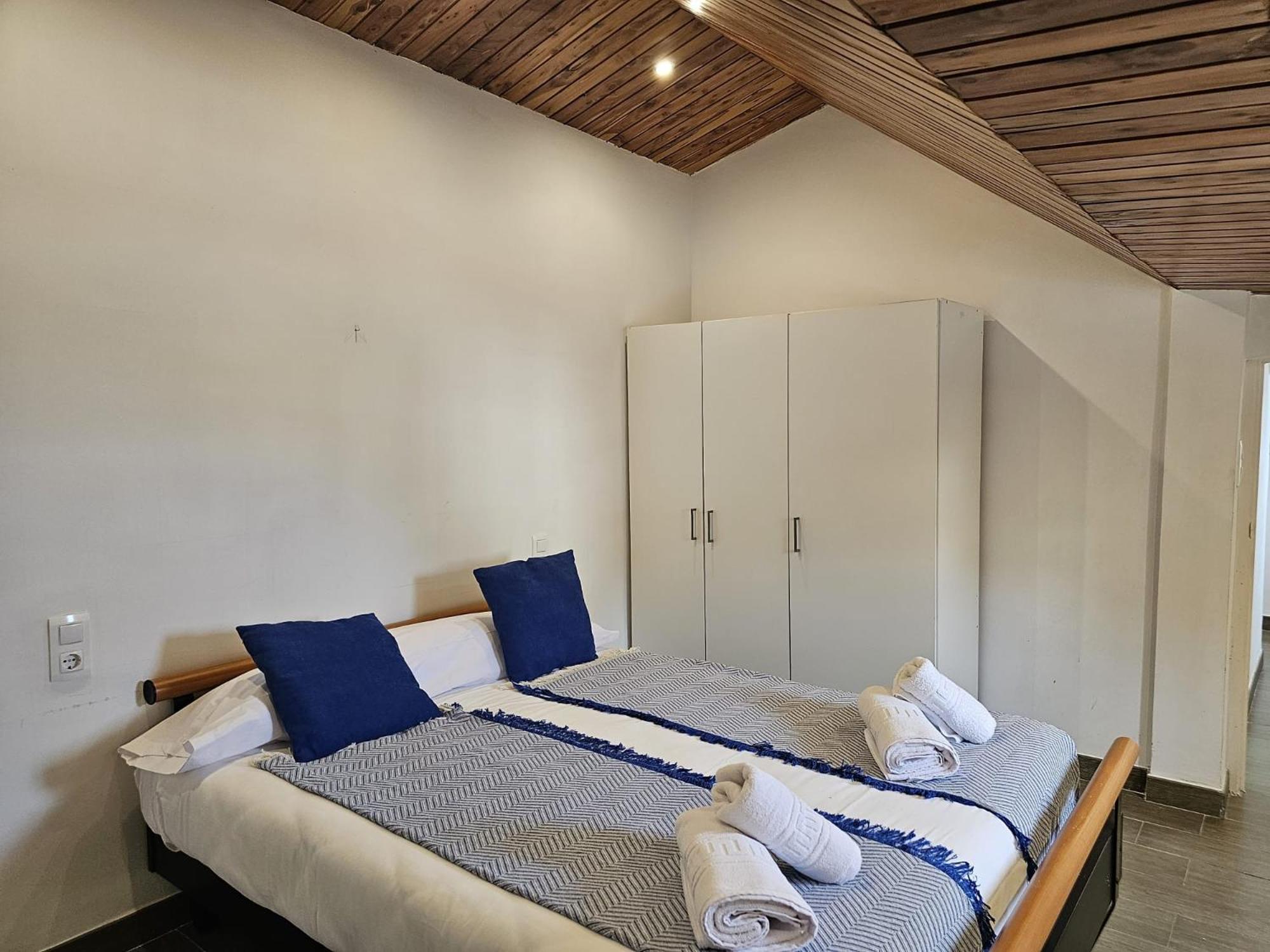 Imeda Atico Penibetico Cuatro Apartment *