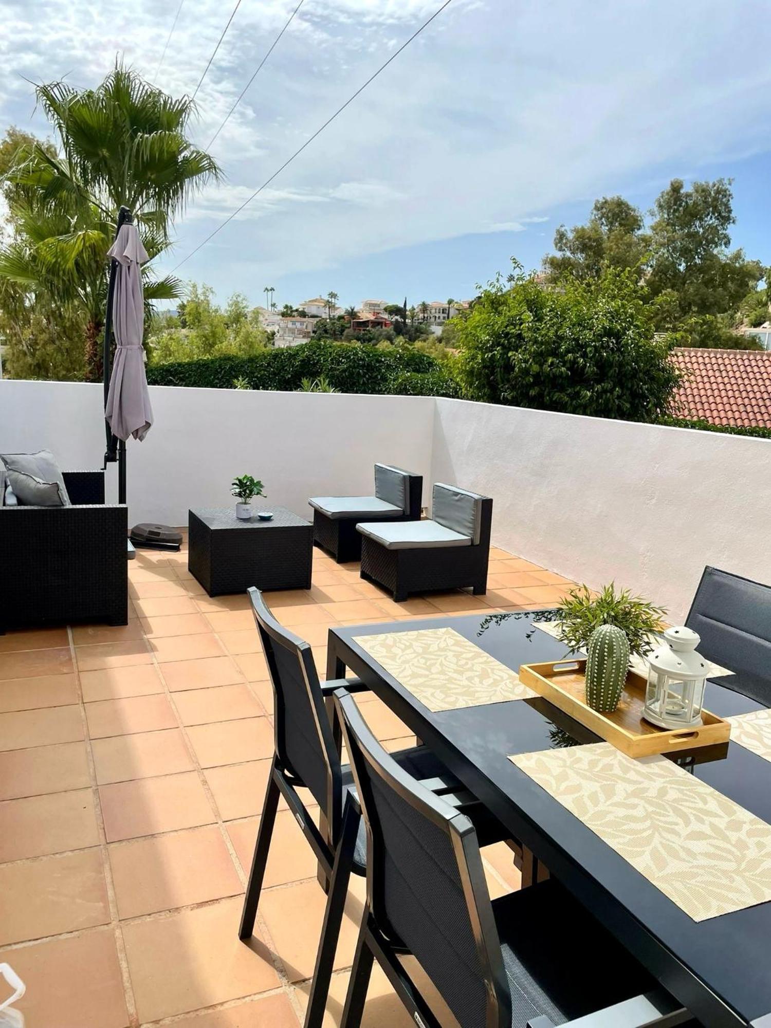 Apartamento Apartament Pool & Parking *