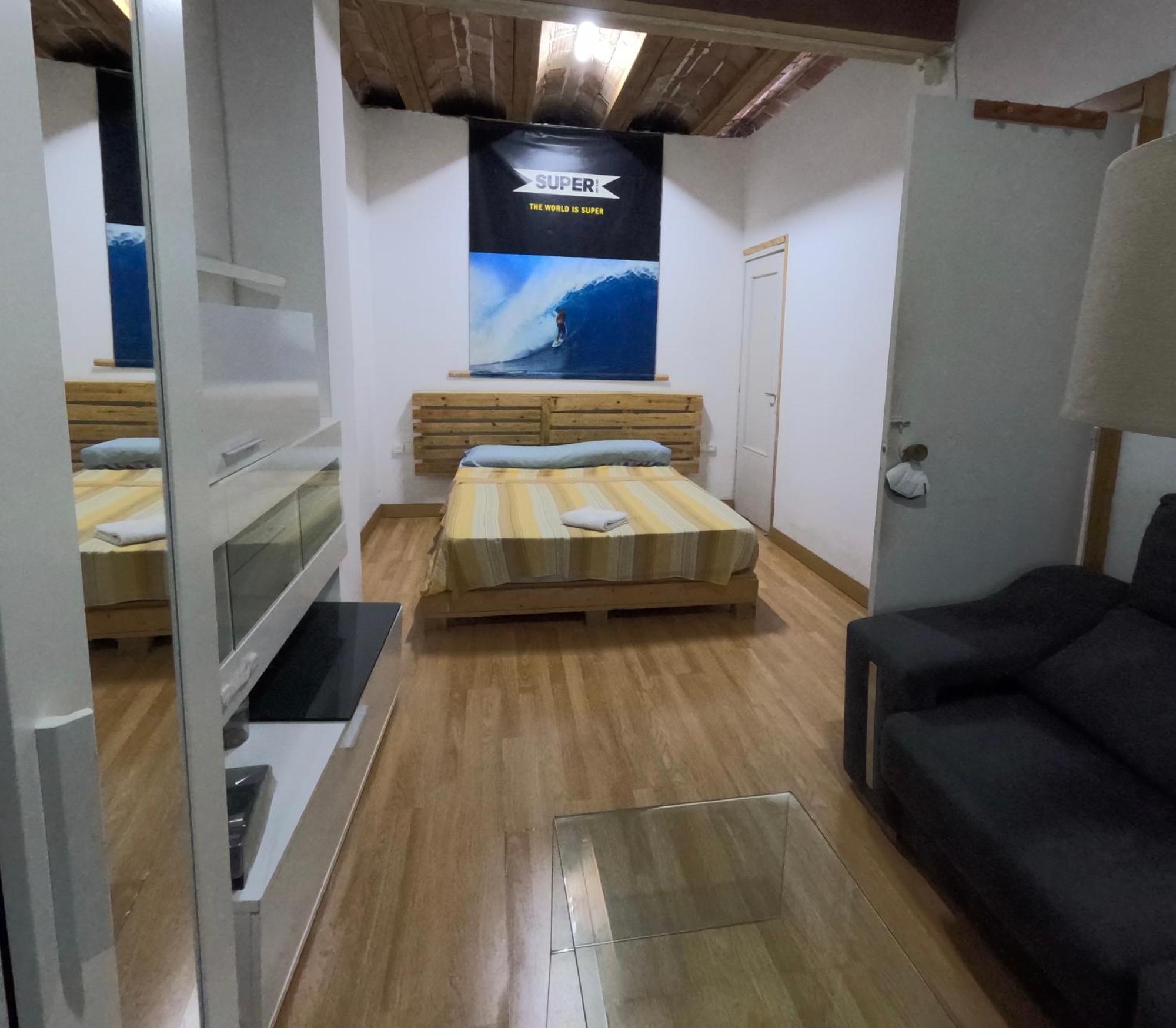 Homestay Mood Center *