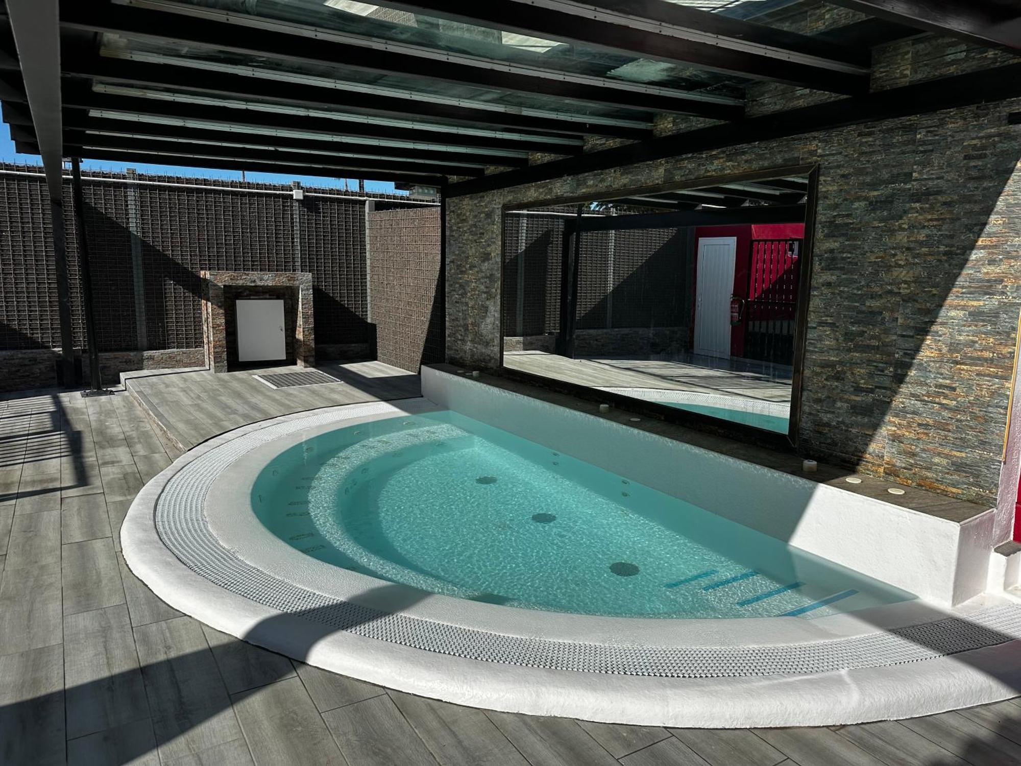 Hotel del amor Paradise - Fkk Swinger & Nudist Couples Only