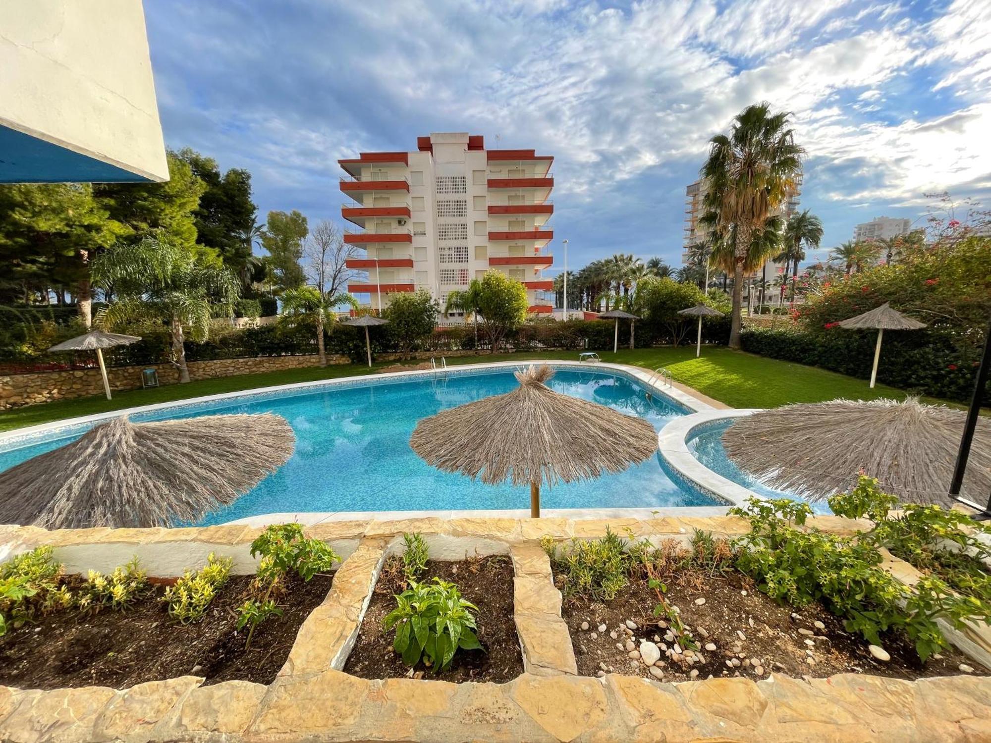 Vive El Mediterraneo - Con Piscina En *