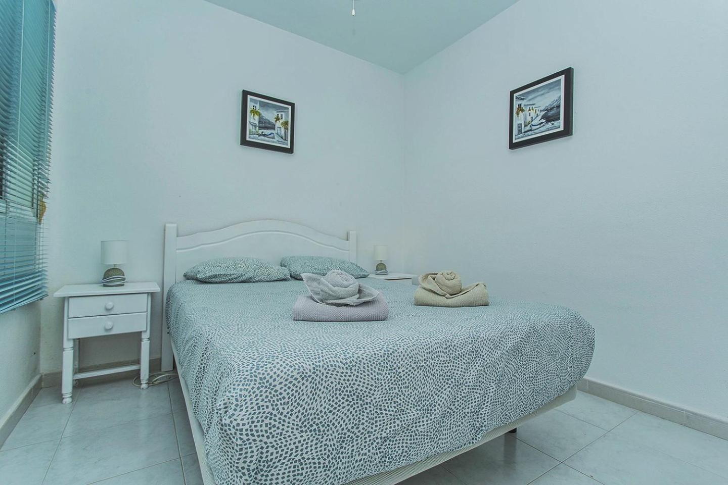 078 Views- Alicante Apartment Torrevieja