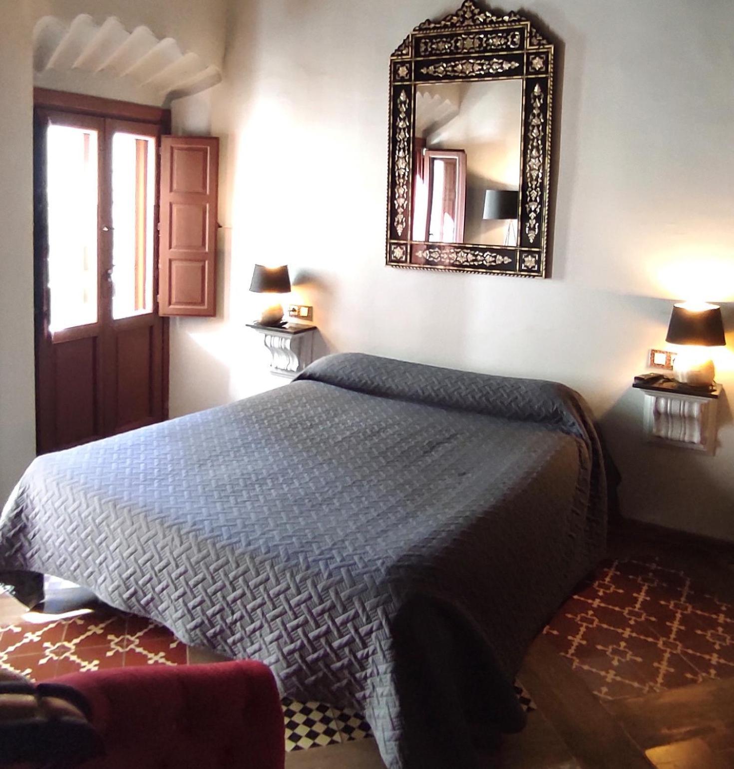 La Boheme Hotel