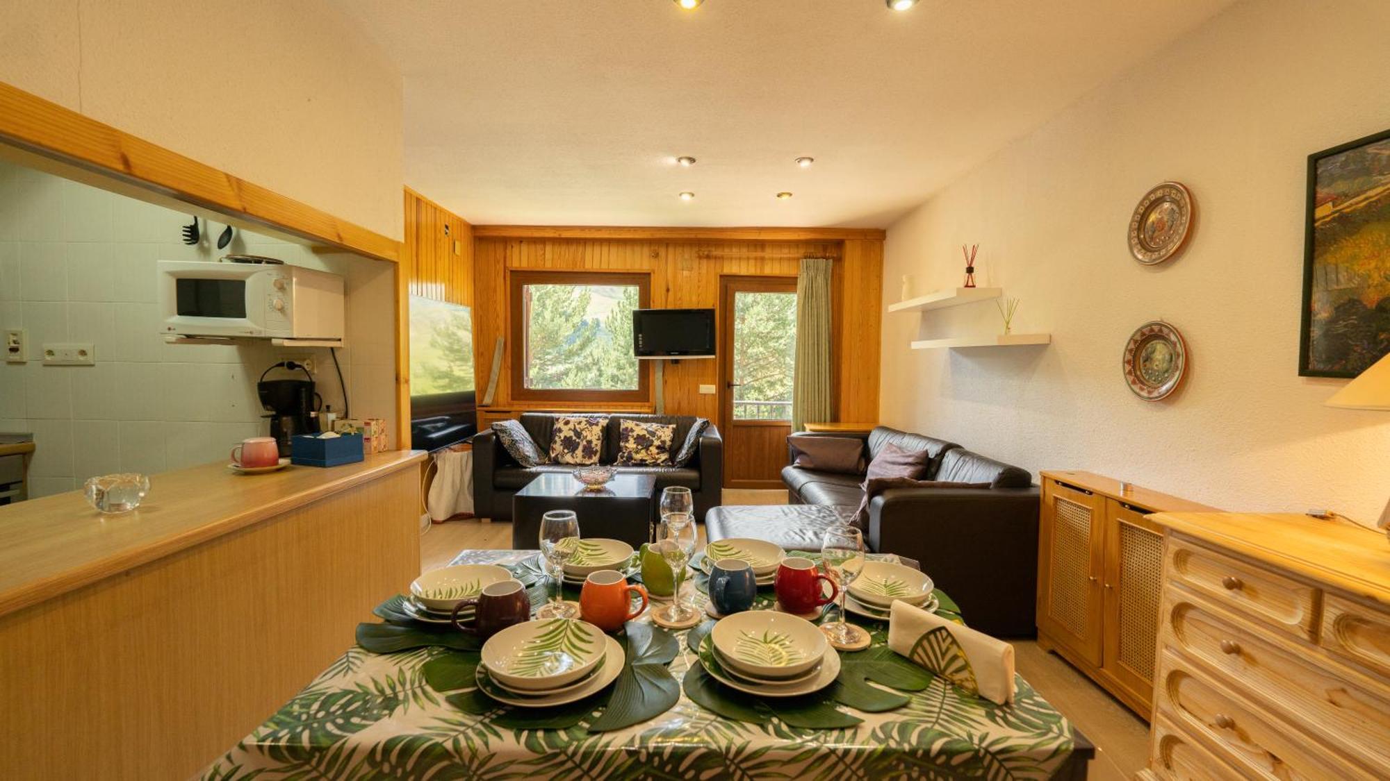 Apartamento Inmobiliaria - Admite Mascotas Formigal