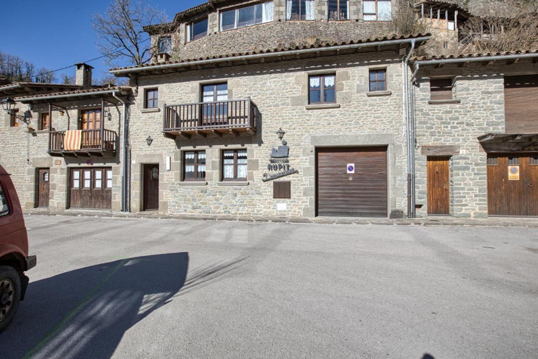 Nastura Casa Rural L'art Country house *