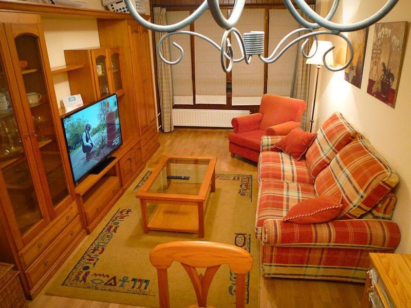 Inmobiliaria - Admite Mascotas Apartamento