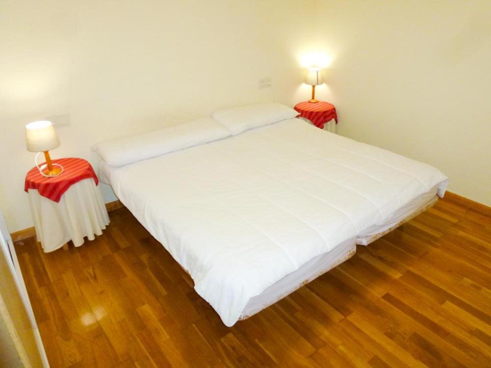 Apartamento Inmobiliaria - Admite Mascotas Formigal