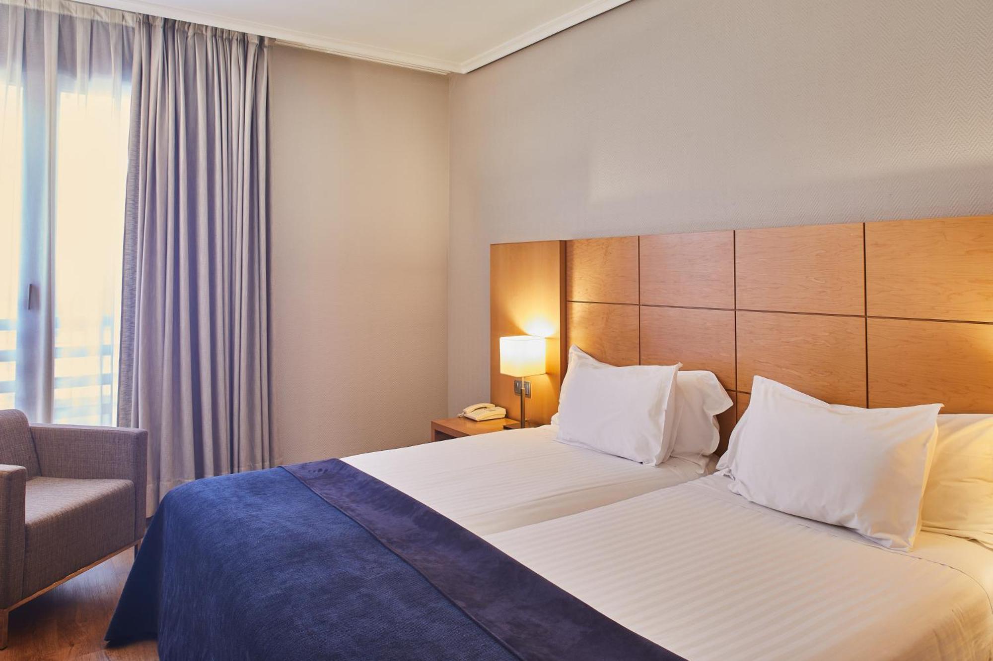 Silken Ciudad De 4* Vitoria