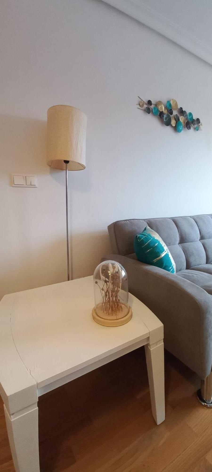 Con 2 Y 2 Banos Junto A Apartamento *