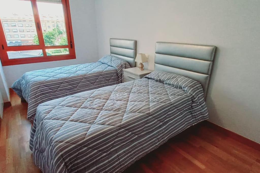 Con 2 Y 2 Banos Junto A Apartamento Valladolid