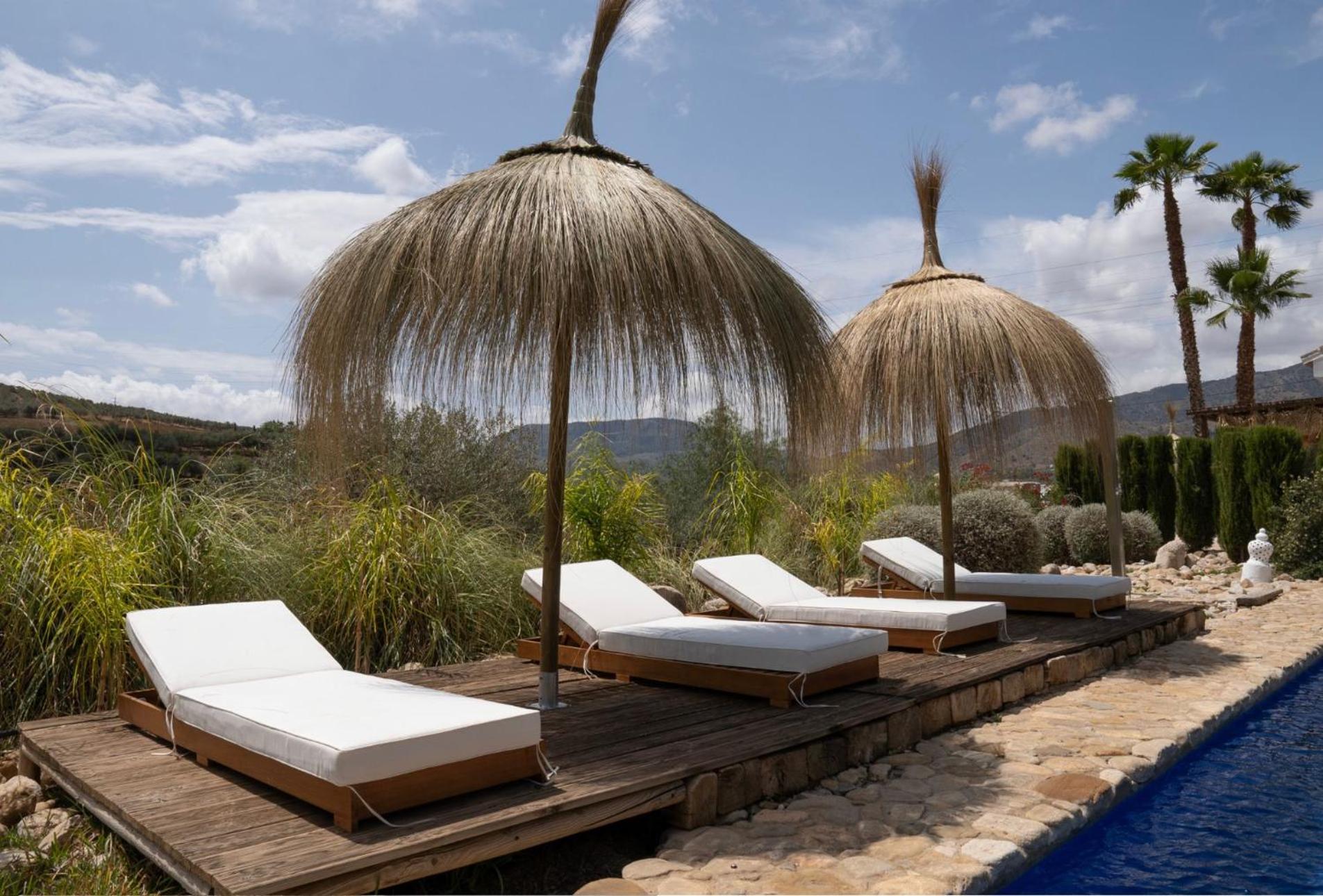 Dariana Padel & Pool Country house