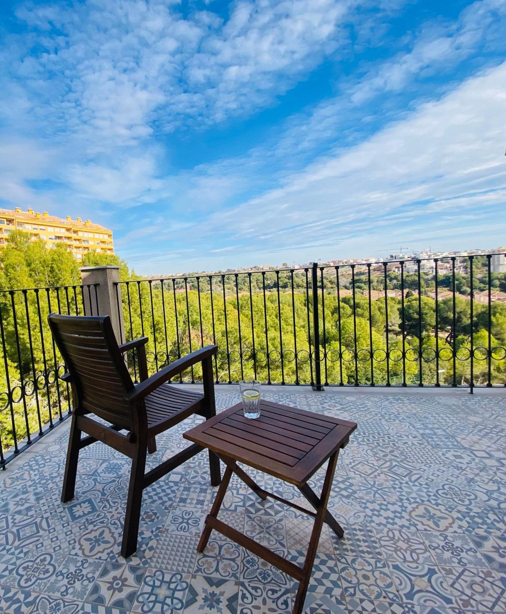 Open View Pinetree Penthouse