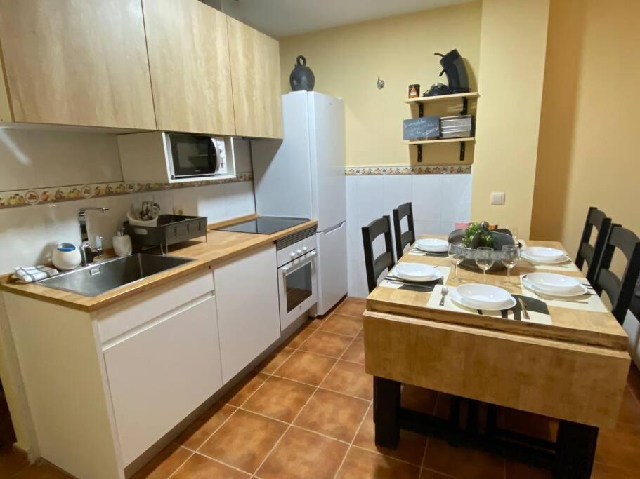 Tu Espacio:confort Y Diversion. Holiday home San Martin de Valdeiglesias