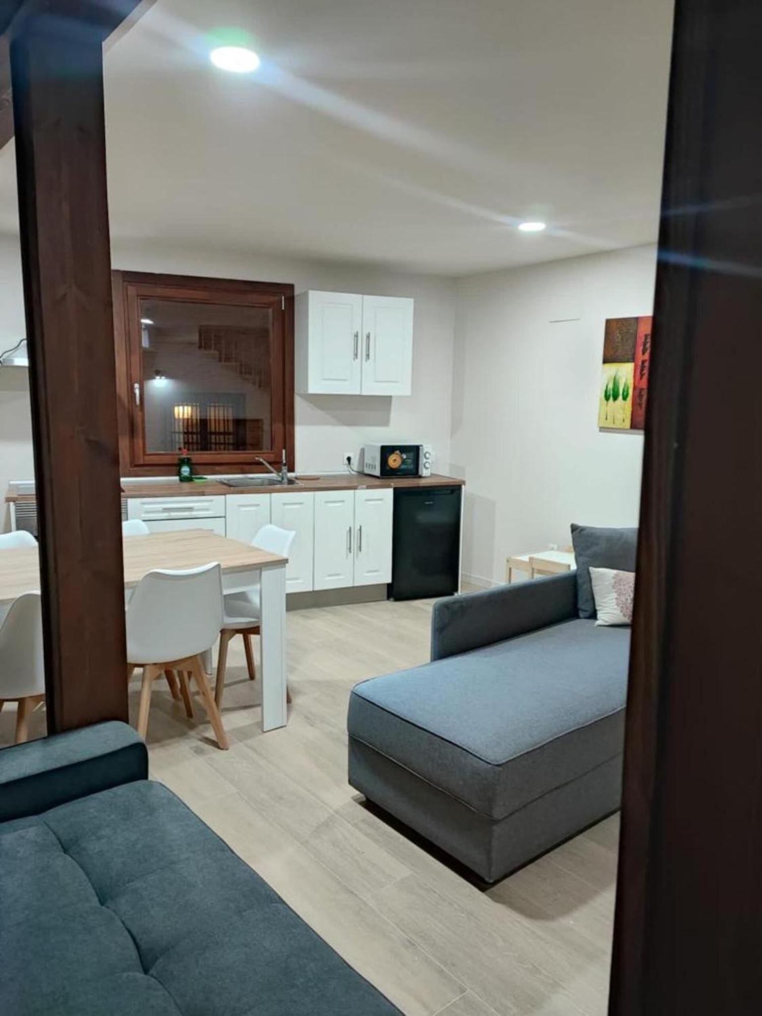 Apartment T3 Apt Nuevo En Centro