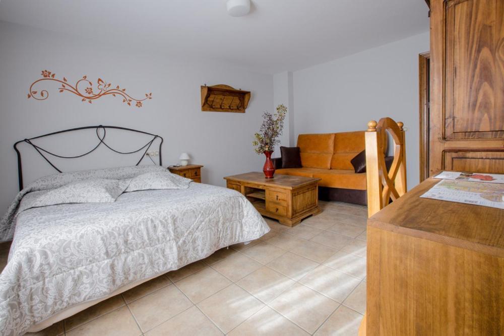 Guest house Antiguo Hospital Linares de Mora