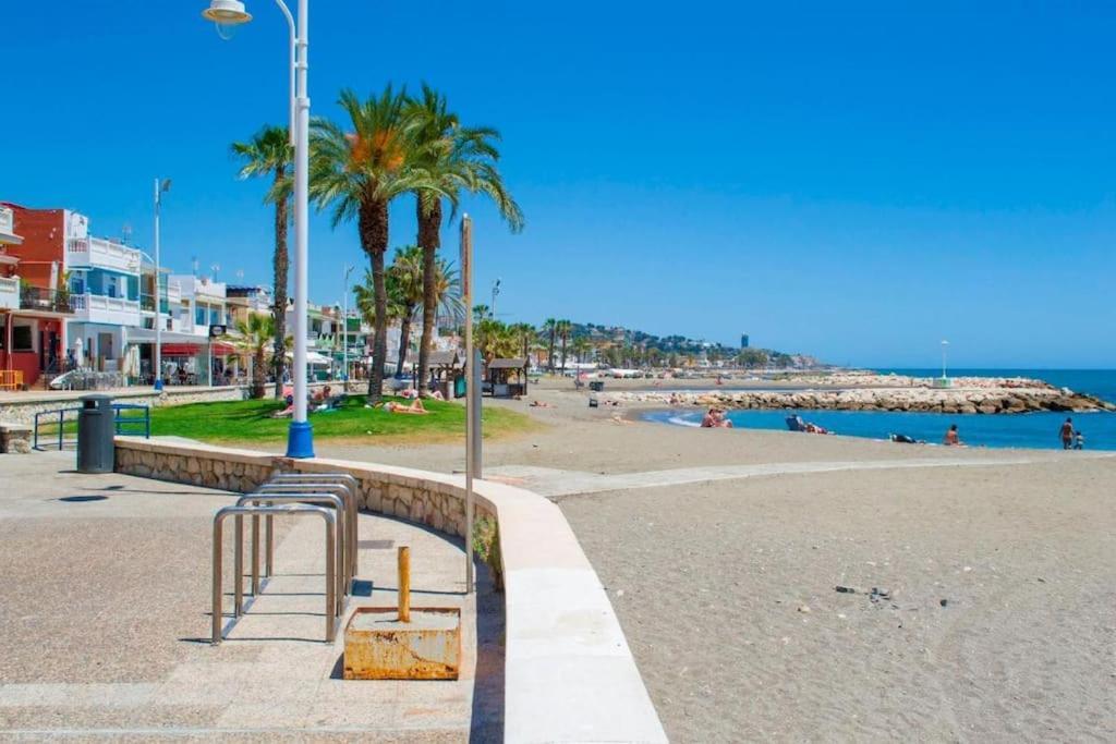 Сasa de vacaciones Vivienda Unica A 10 Metros De La Playa Málaga
