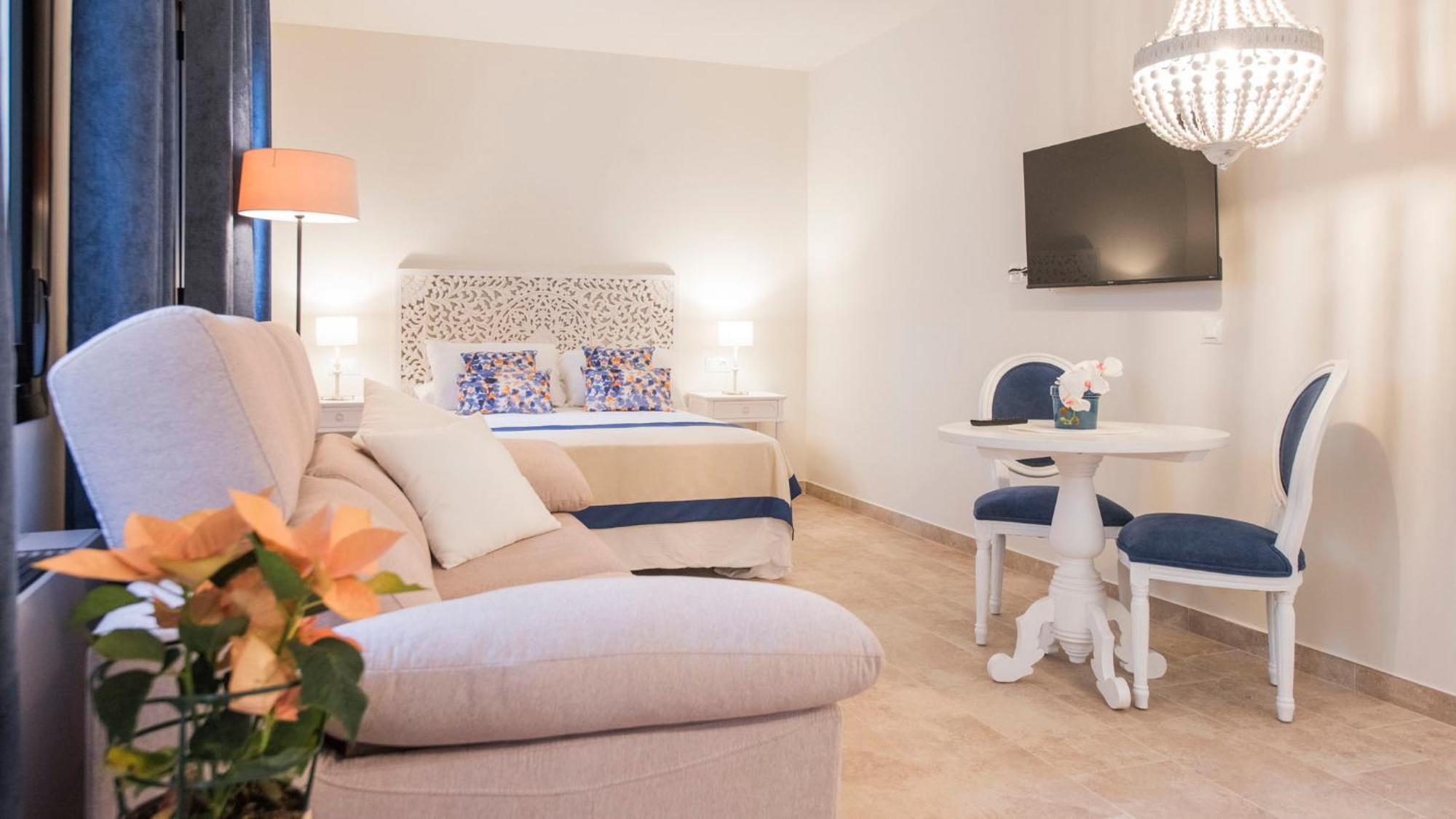 Florinda De La Cava - 3 Apartment Toledo