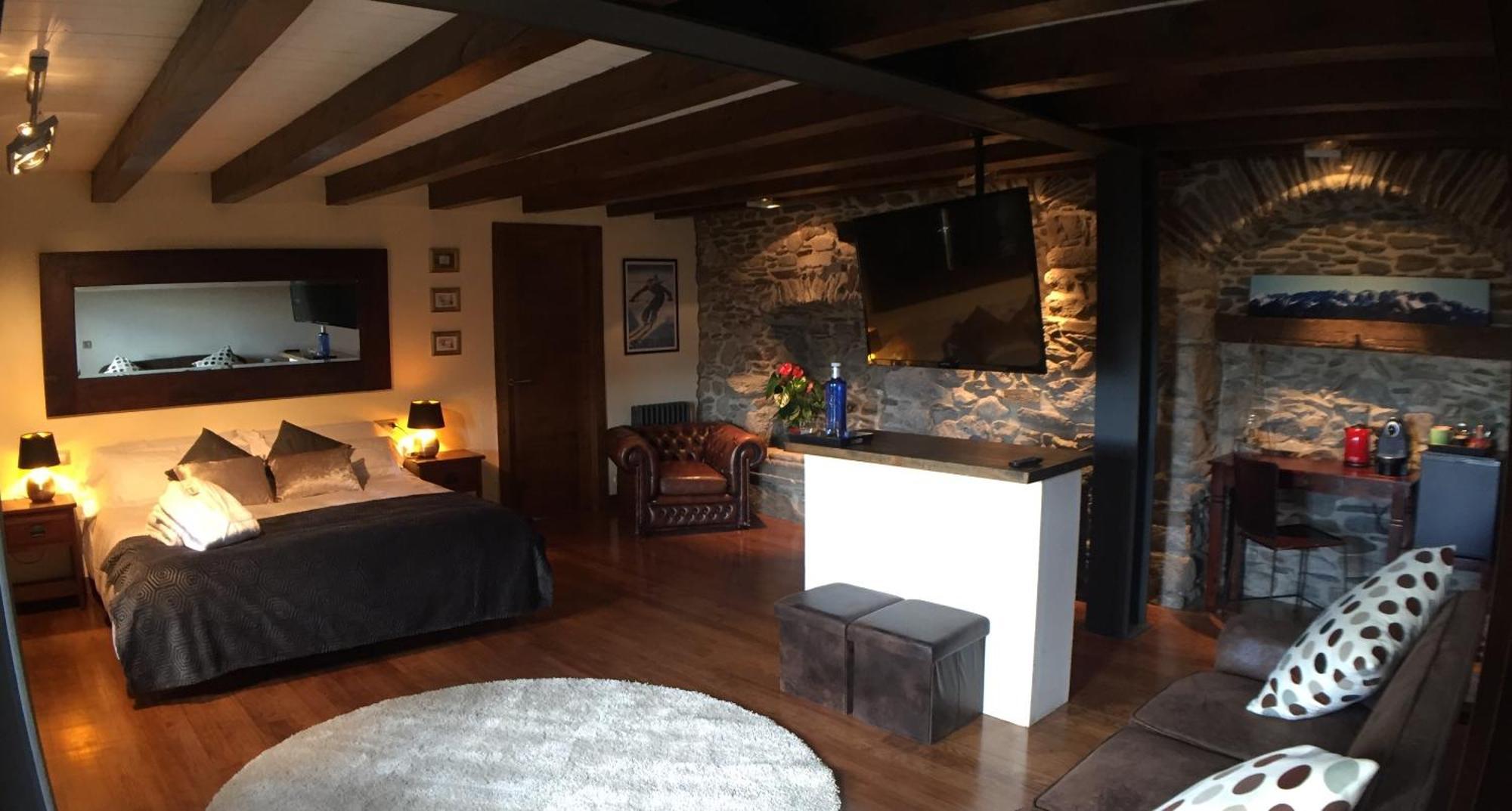 Mas Farner - Adults Only Bed & Breakfast