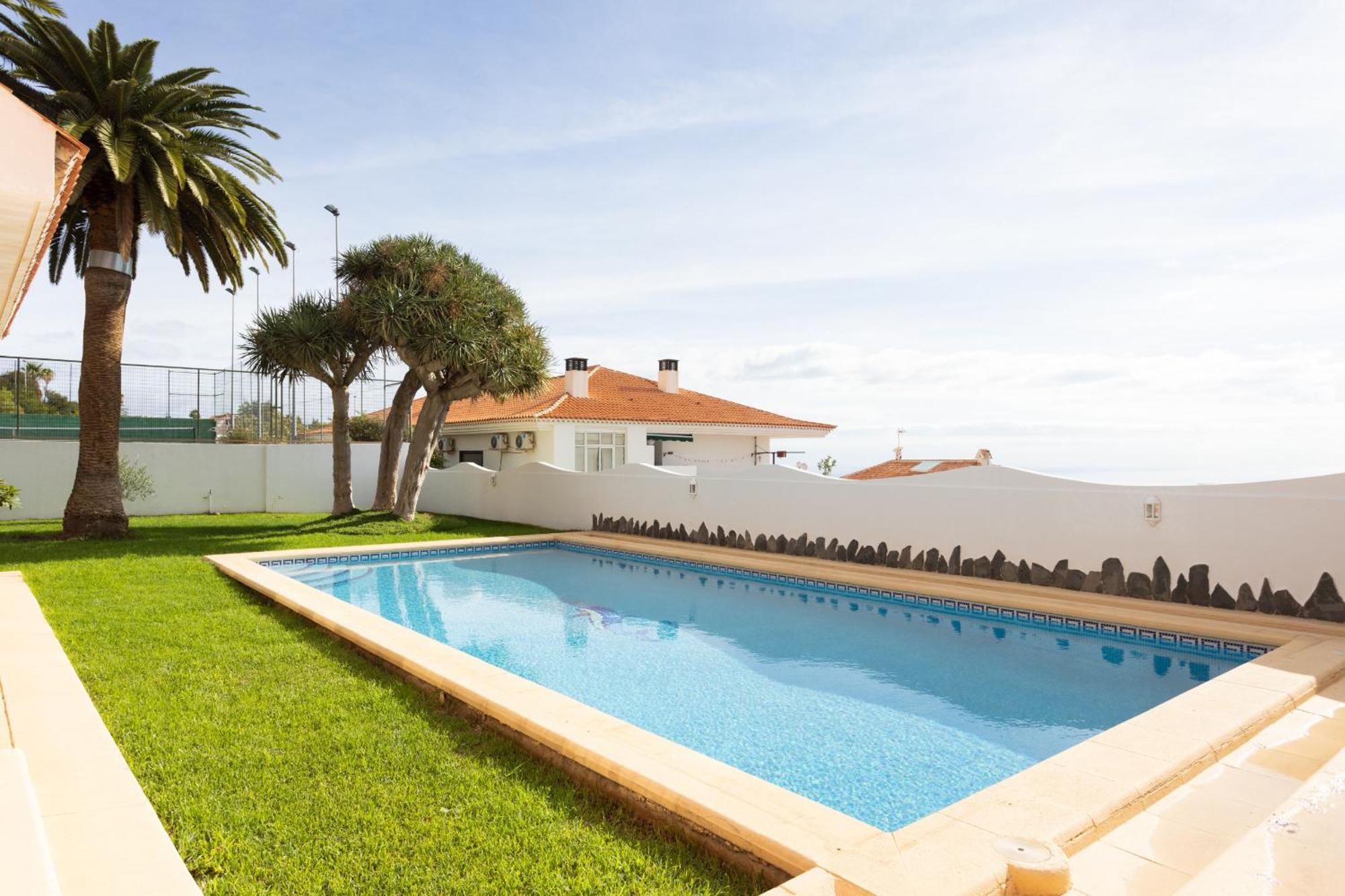 One & Only Sports And Relax Heated Pool By Eden Tabaiba