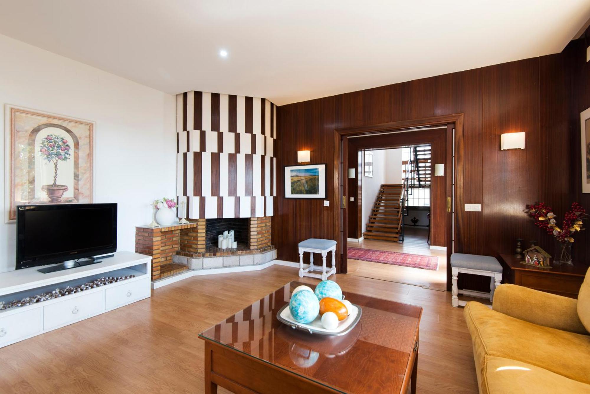 Holiday home Queen Of The Ocean Villa: Stately Style House With Pool