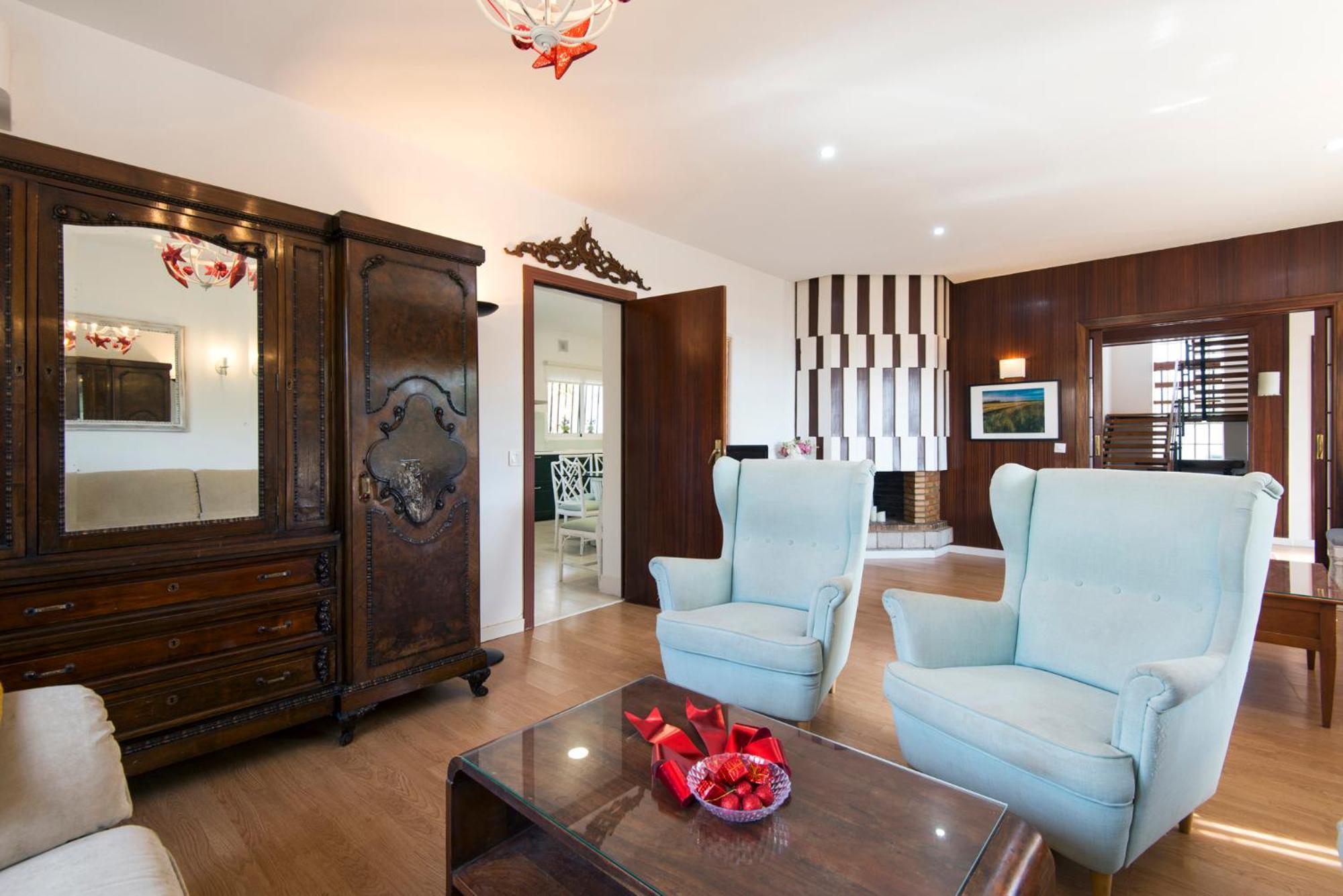 Holiday home Queen Of The Ocean Villa: Stately Style House With Pool