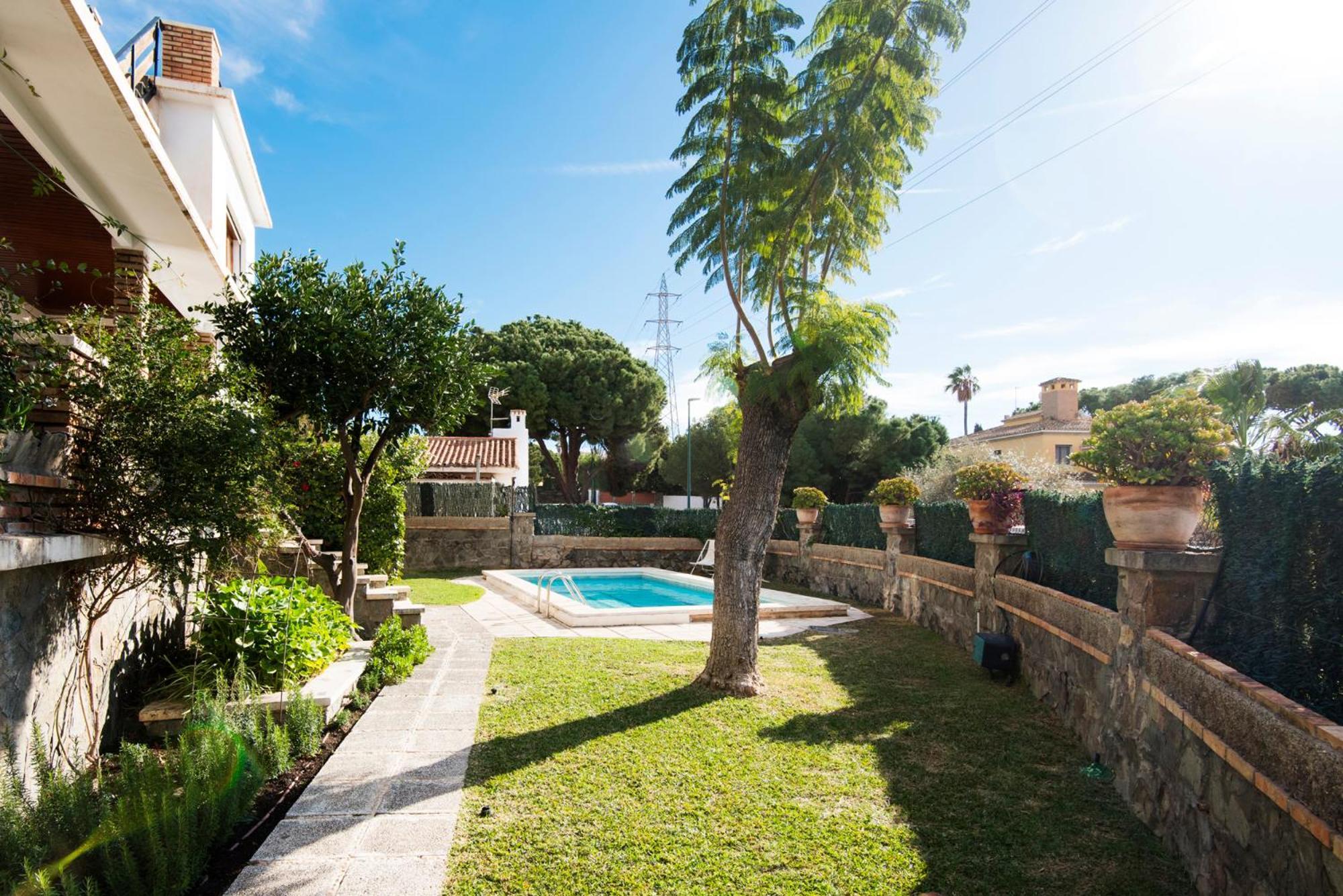 Holiday home Queen Of The Ocean Villa: Stately Style House With Pool *