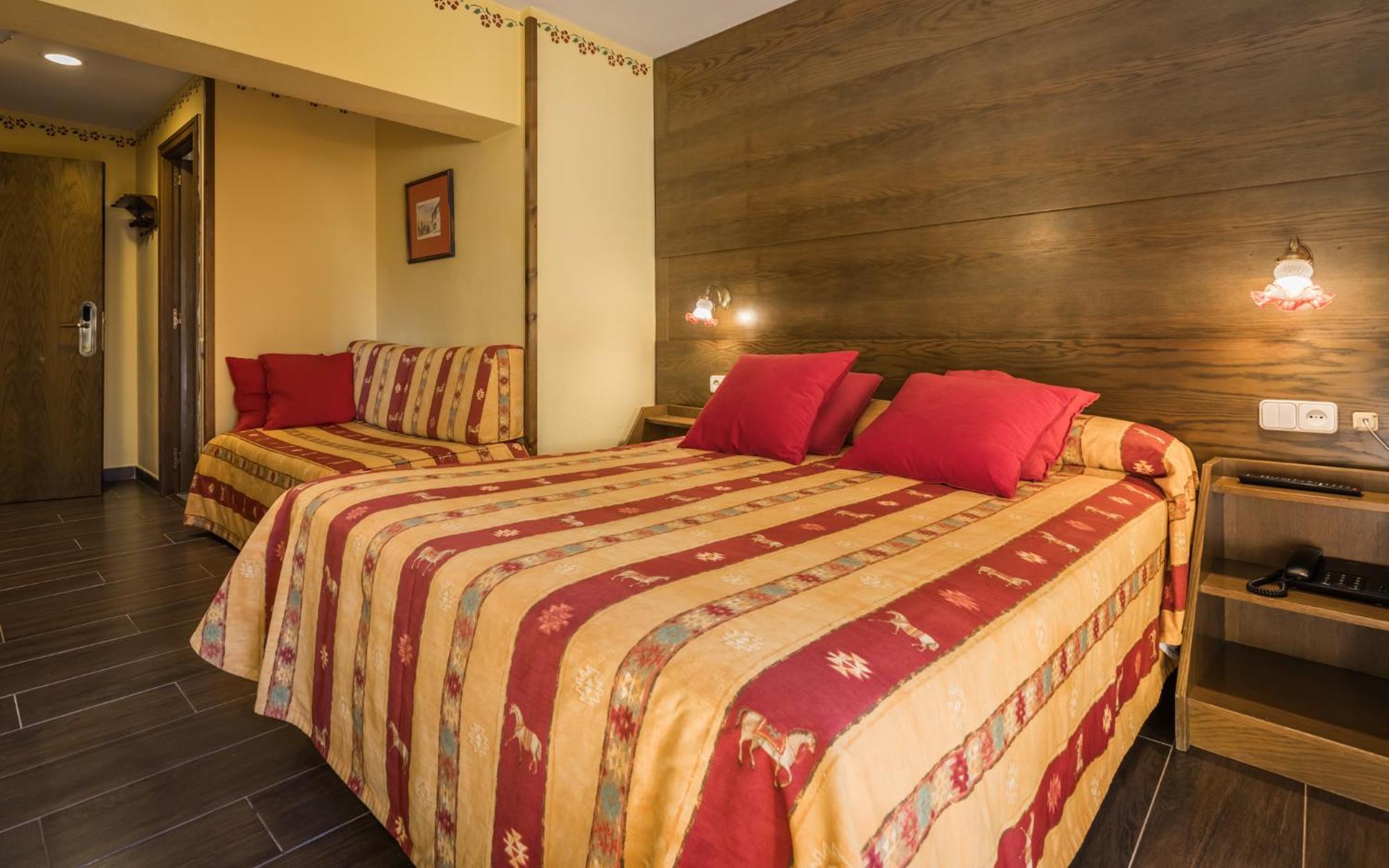 Aran La Abuela Hotel