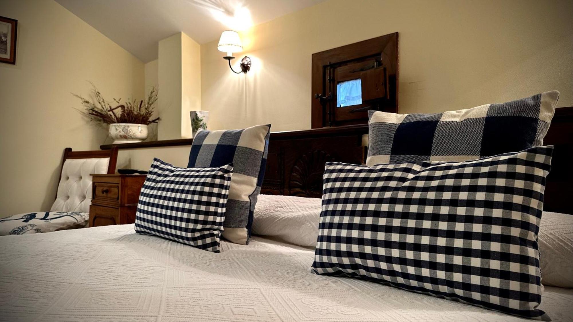 Batzarki Hotel *