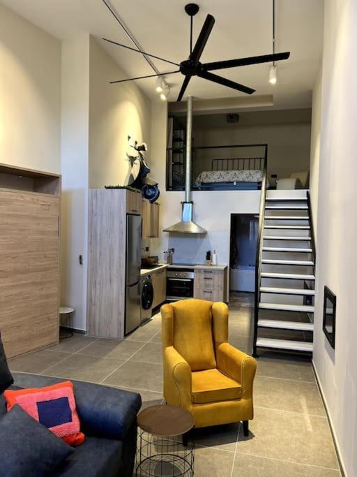 El Gallinero, Loft Con Sauna Y Jacuzzi - Housevanlive Casas Altas
