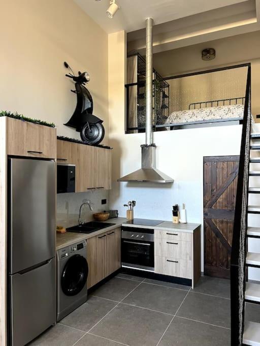 El Gallinero, Loft Con Sauna Y Jacuzzi - Housevanlive *