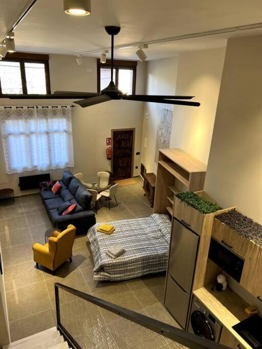 El Gallinero, Loft Con Sauna Y Jacuzzi - Housevanlive Apartamento