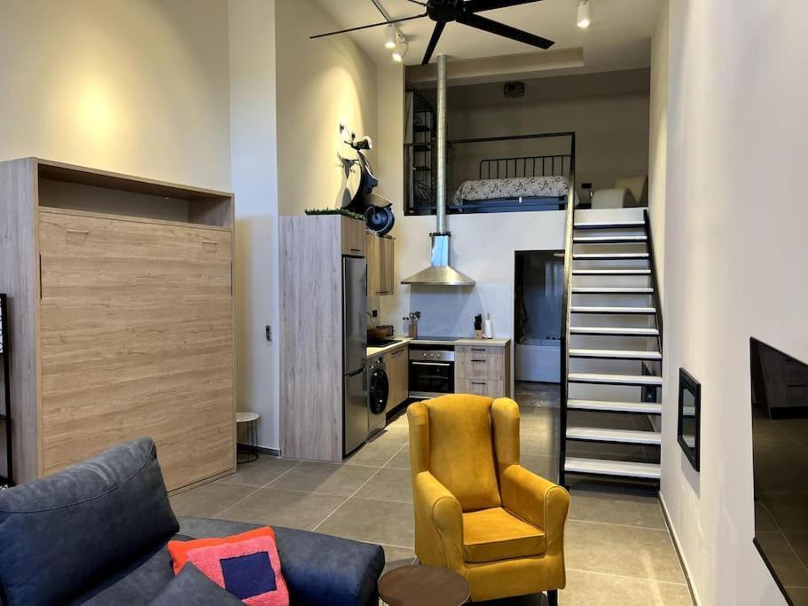 El Gallinero, Loft Con Sauna Y Jacuzzi - Housevanlive Apartamento *