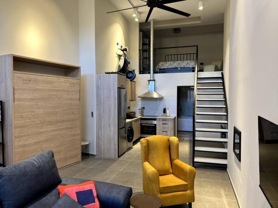 El Gallinero, Loft Con Sauna Y Jacuzzi - Housevanlive Apartamento