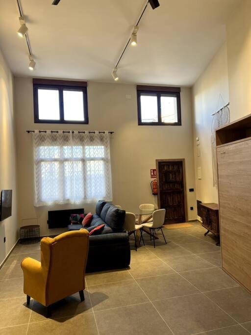 El Gallinero, Loft Con Sauna Y Jacuzzi - Housevanlive