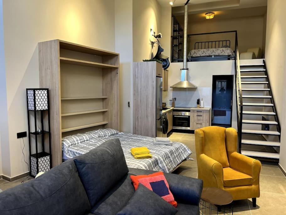 El Gallinero, Loft Con Sauna Y Jacuzzi - Housevanlive *