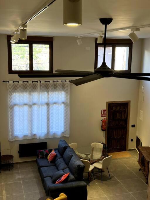 Apartamento El Gallinero, Loft Con Sauna Y Jacuzzi - Housevanlive