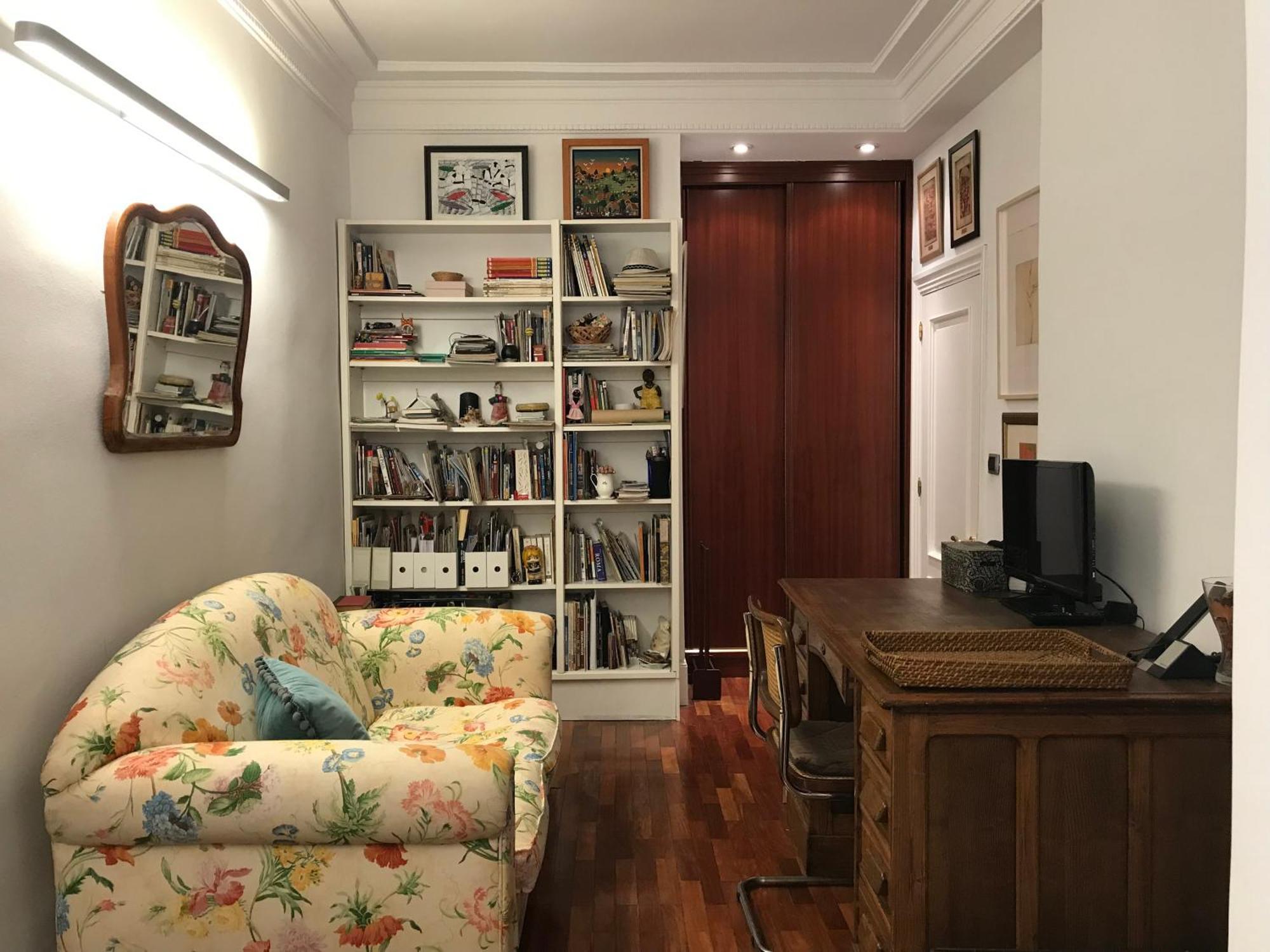 Grande Y Confortable Con Bano Privado Junto A Guggenheim Habitación en casa particular
