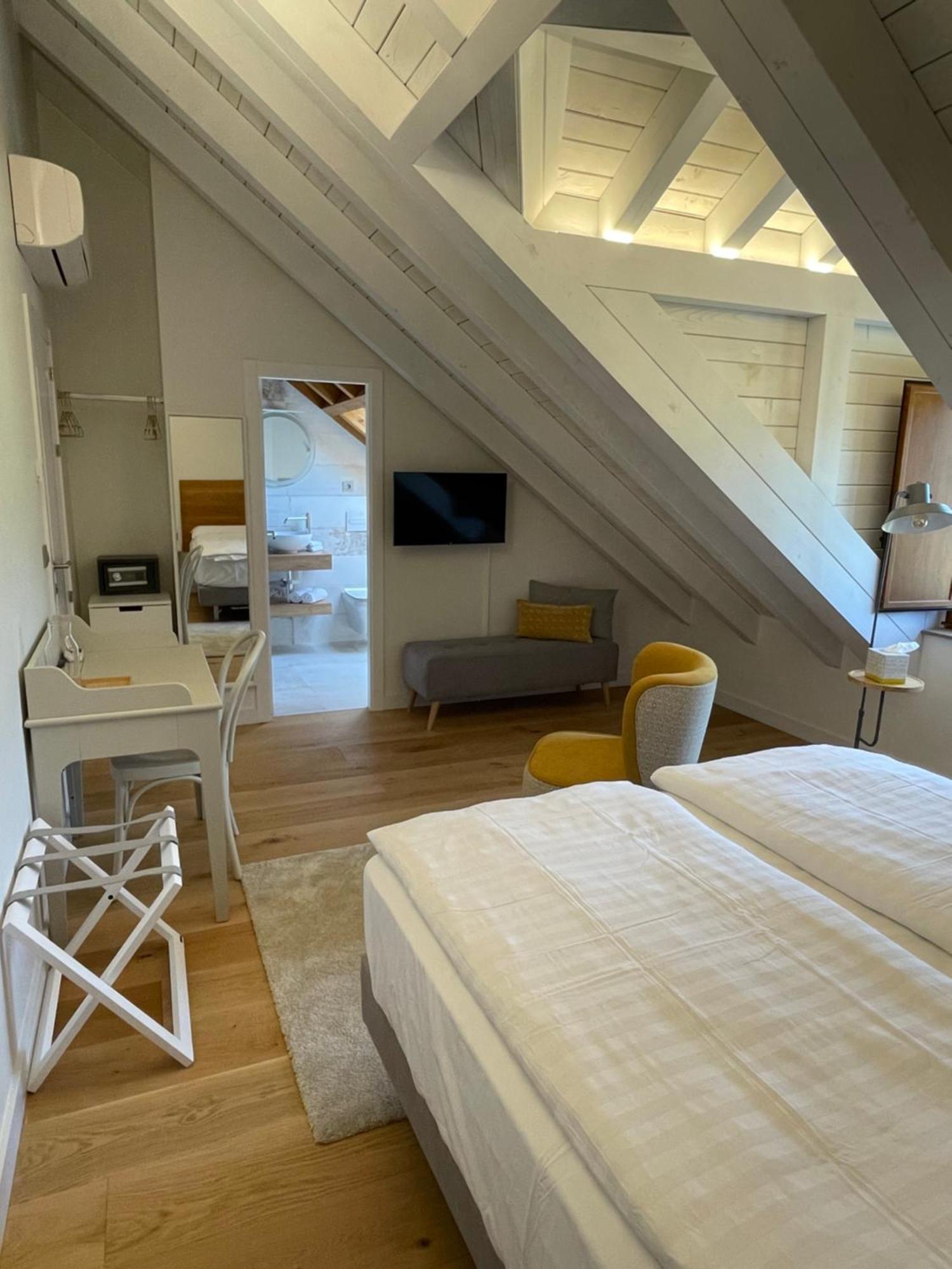 Boutique Esencial * Villafranca Del Bierzo