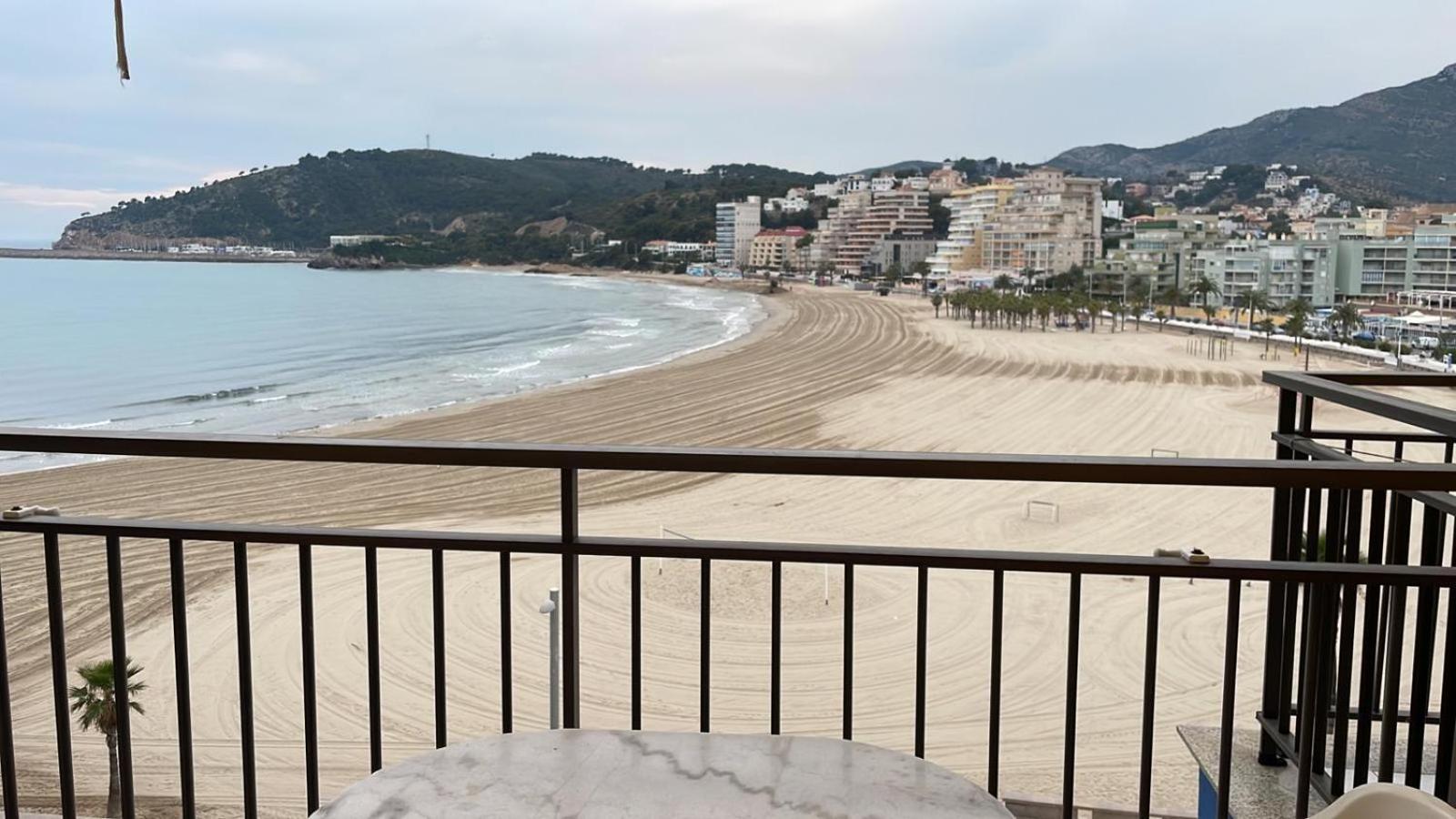 Con Impresionantes Vistas Al Mar *