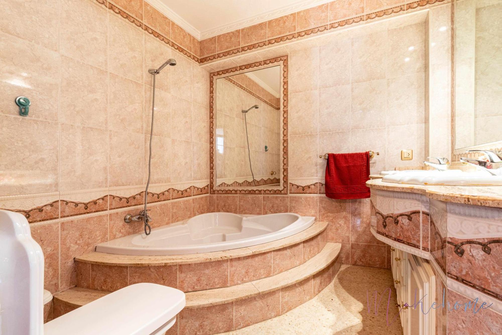 Сasa de vacaciones Casa Grande Piscina Y Garaje *