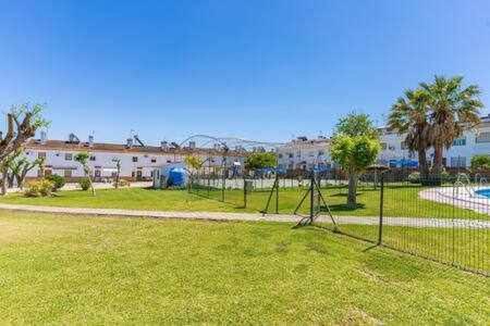 Casa Grande Piscina Y Garaje Сasa de vacaciones
