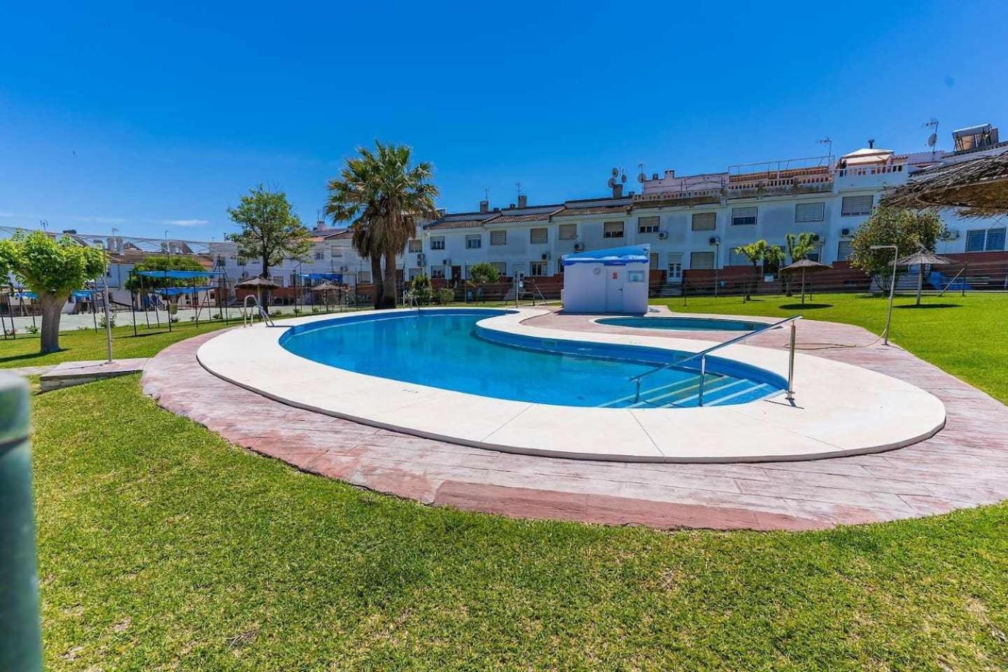 Casa Grande Piscina Y Garaje * Aljaraque