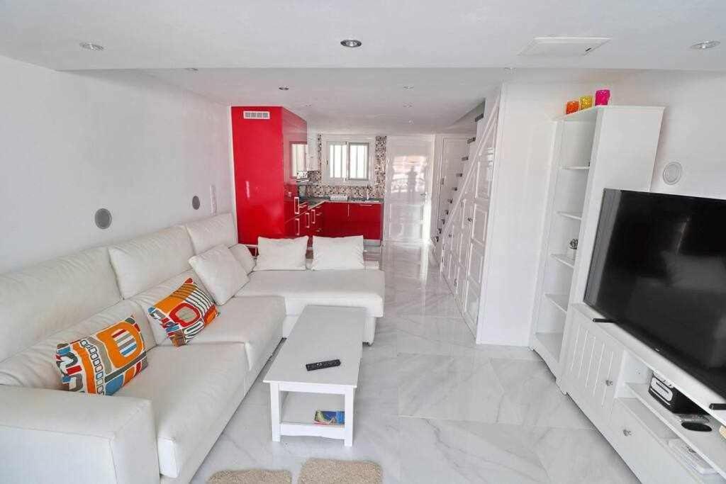 Apartment 351 Parque Santiago 1 By Tenerife & Sales Playa de las Americas (Tenerife)