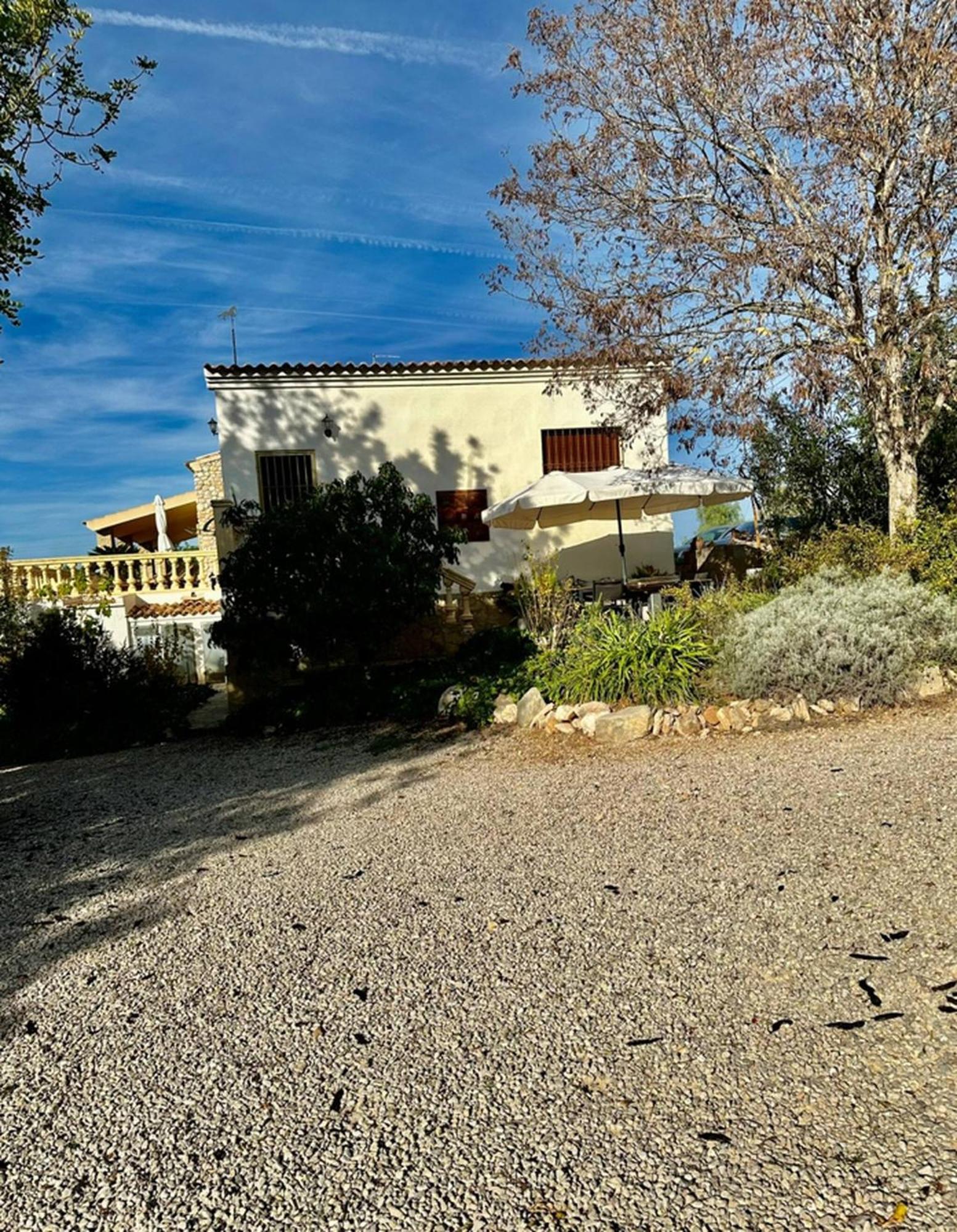 Guest house Girasoles Ref 046 *