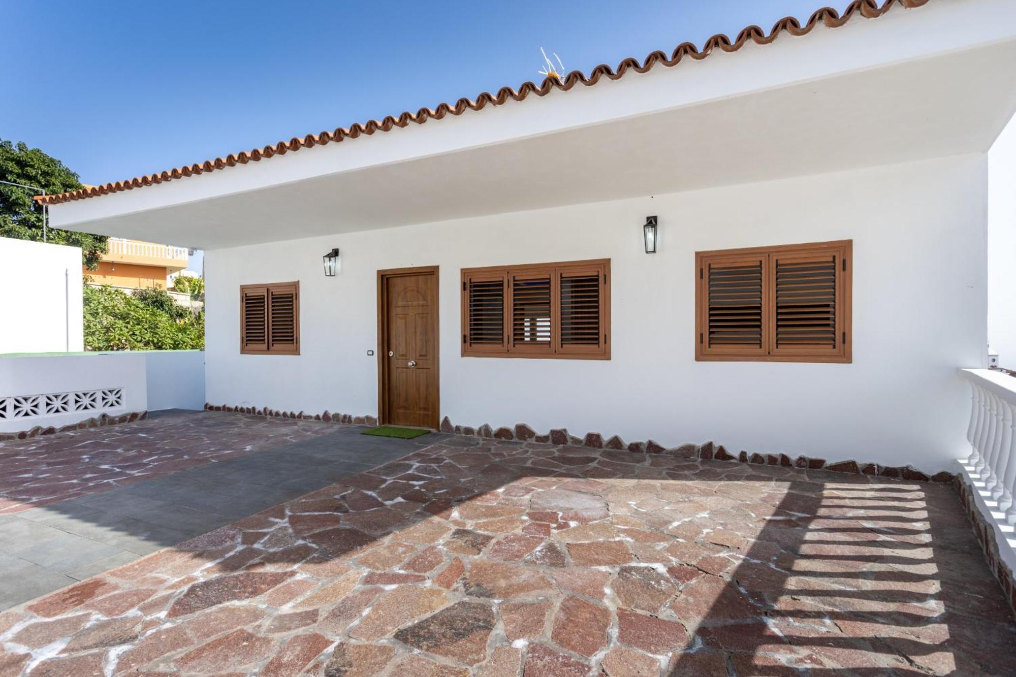 Lightbooking Arali - Lujo Renovado En Tenerife Villa *